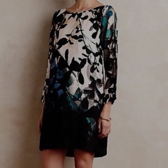 Maeve Dresses & Skirts - Anthropologie maeve shaded garden dress.